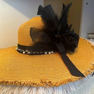 GHeart Woman’s Tan & Black Fashion Sun, Church, Afternoon Tea or Derby Hat!